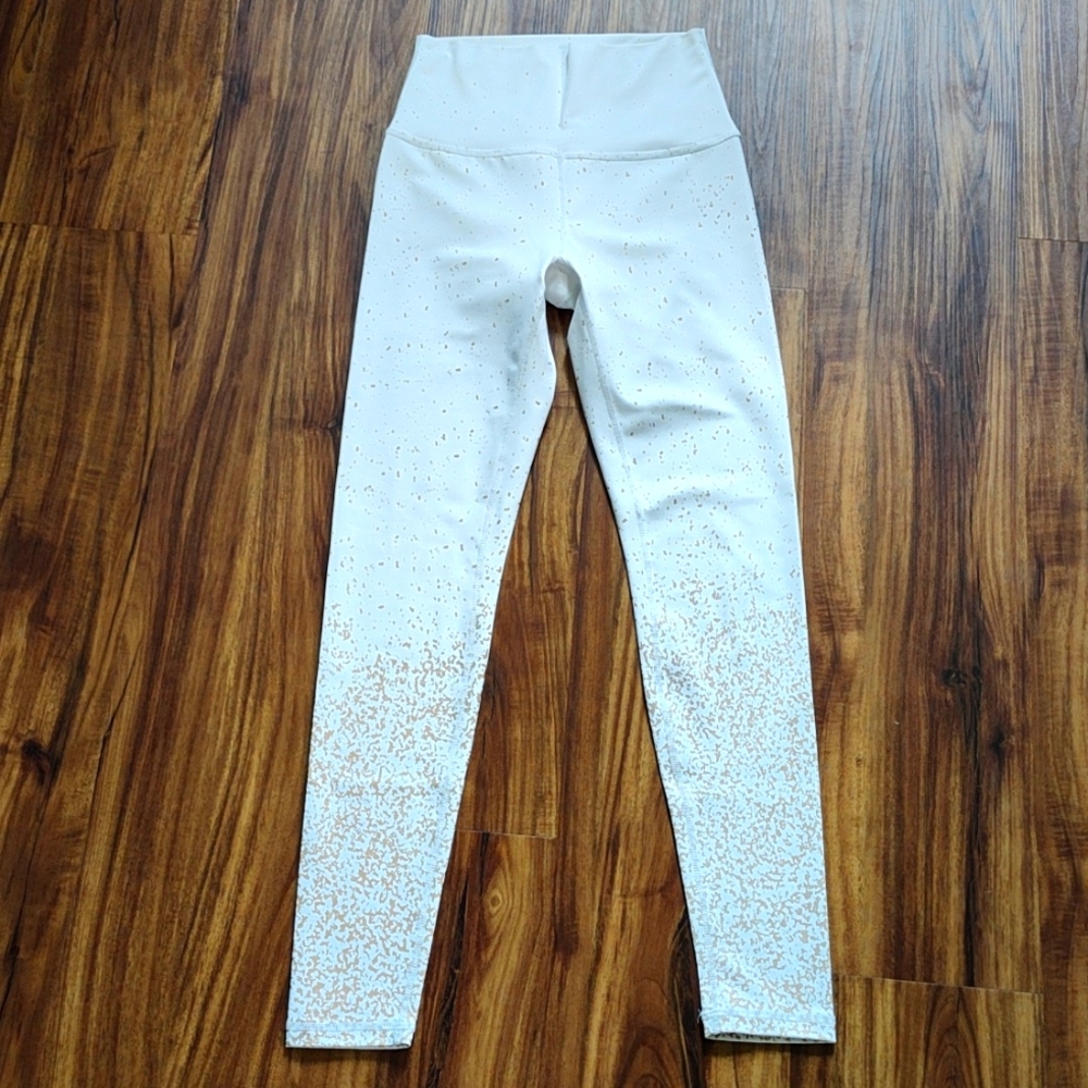 BuffBunny White & Gold Rose Leggings, size S